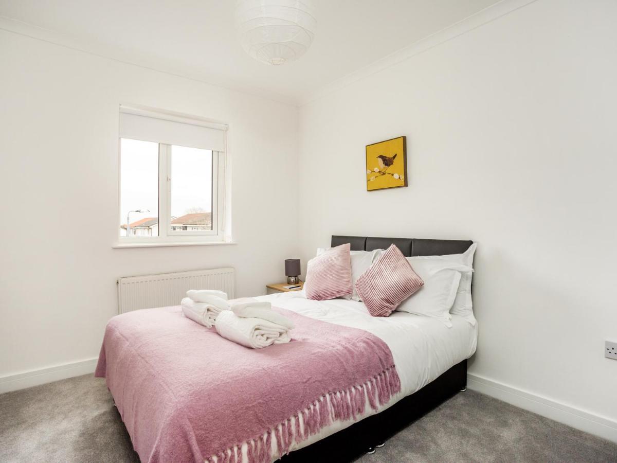 Outstanding 6 Sleeper - Great Location - Legoland Villa Уиндзор Екстериор снимка